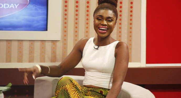 PHOTOS & VIDEO: Bisa K’Dei Surprises Becca With Valentines Roses And Cake On GHOne TV